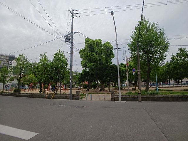 公園　南中本公園（公園）まで400m