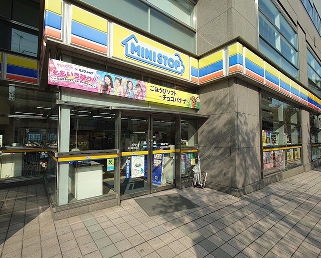 コンビニ　ミニストップよこはま吉田町店（コンビニ）まで144m