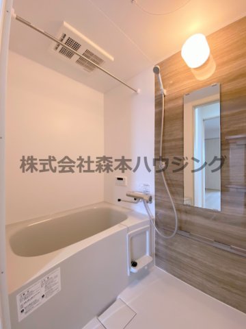 バス・シャワールーム　お風呂で日々の疲れを落としましょう