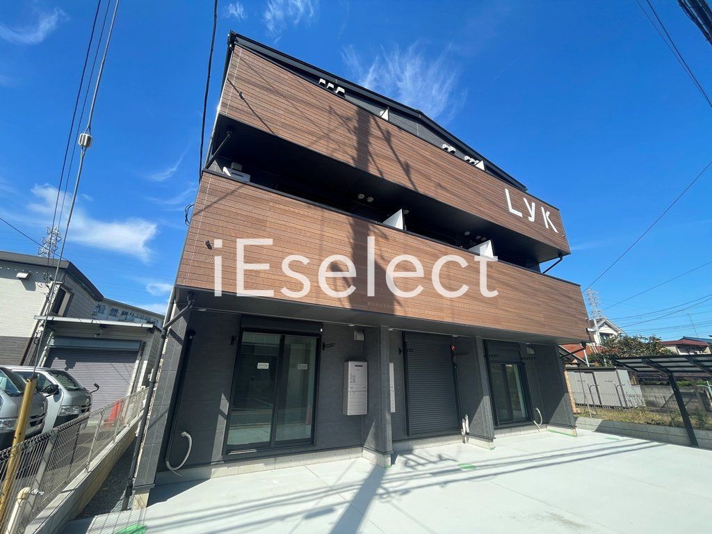 建物外観　バス停も近く千葉駅へのアクセスも良いです★