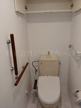 トイレ　※別号室参考写真