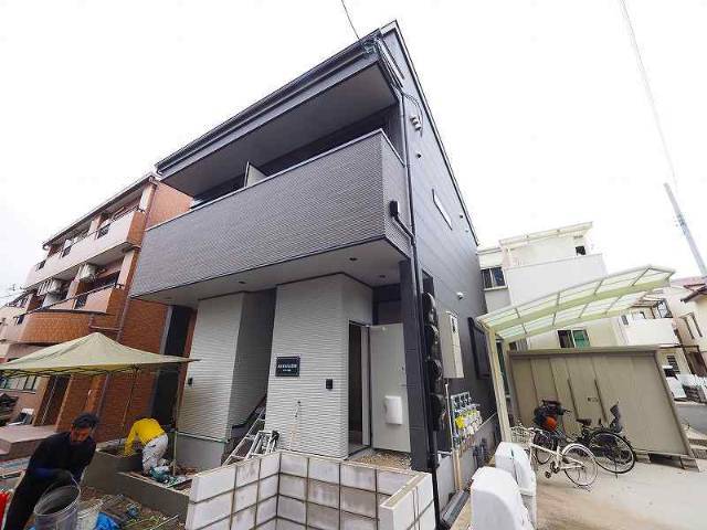 AXISIA尼崎の外観写真