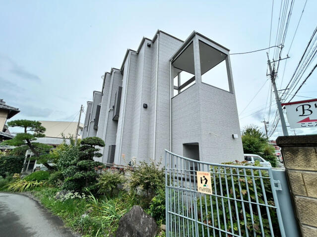 西武池袋線 入間市駅 徒歩10分 築1年