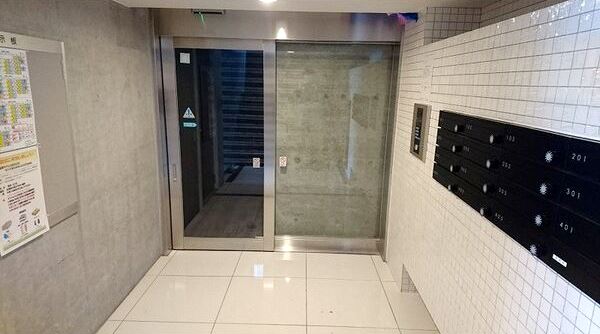イングレッソ南7条の外観写真