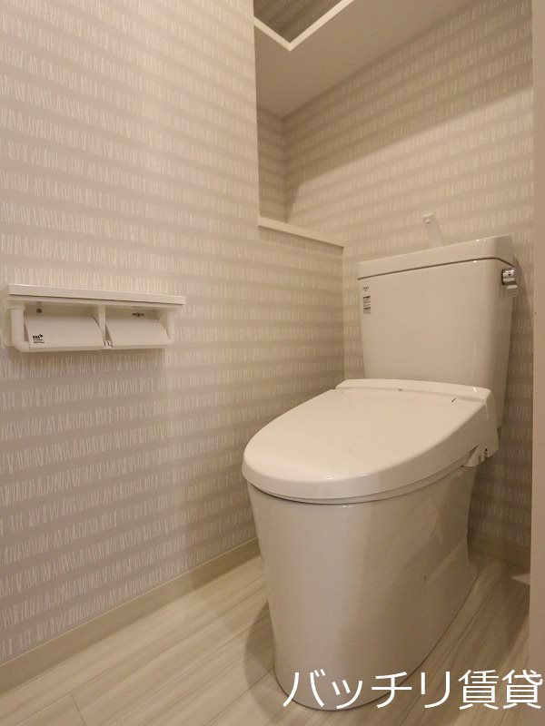 トイレ　※同マンション同タイプのお部屋の写真の為、現状を優先します。
