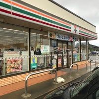 コンビニ　セブンイレブン　白山北安田南店（コンビニ）まで1017m