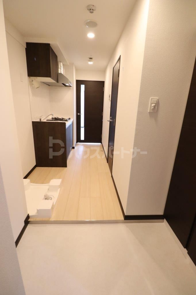 GENOVIAお花茶屋skygardenの玄関写真