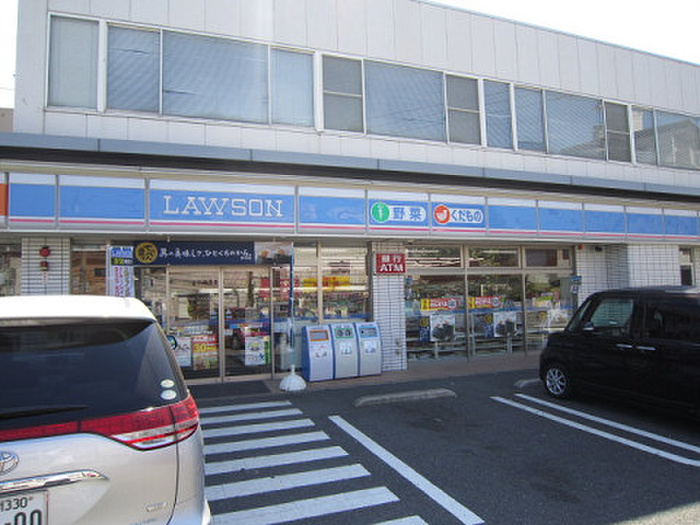 コンビニ　ローソン（コンビニ）まで231m