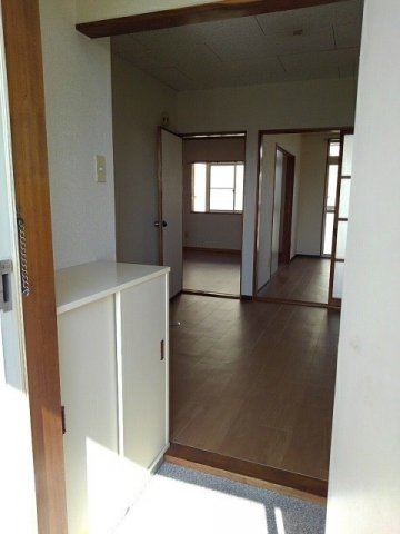 玄関　きれいな玄関です