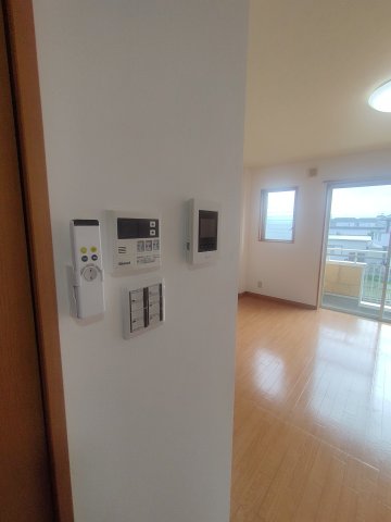 セキュリティ　同建物内別部屋の写真です。