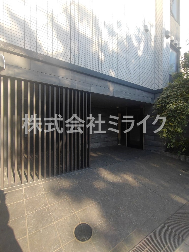 CREATIF池袋の外観写真