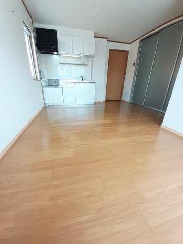 居室・リビング　明るい室内です☆