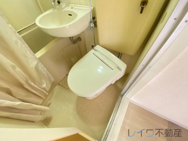 トイレ　ゆったりとした空間のトイレです