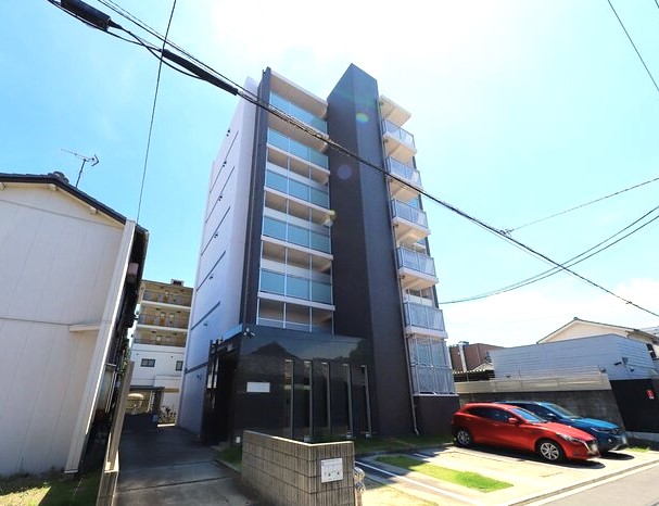 建物外観　しっかりとした建物♪