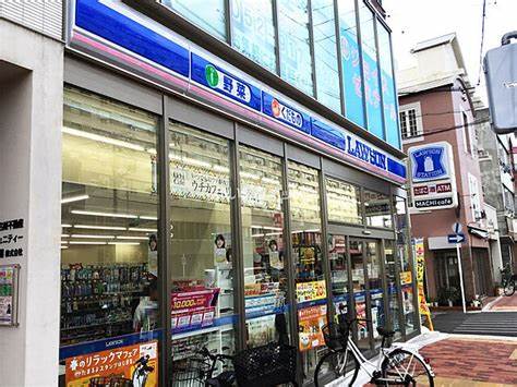 コンビニ　ローソン北区上飯田駅店（コンビニ）まで213m