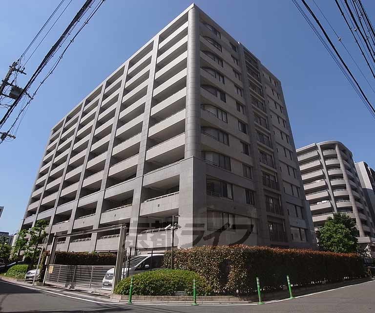 京都市中京区清水町のマンションの建物外観