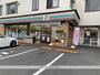 コンビニ　セブンイレブン（コンビニ）まで448m