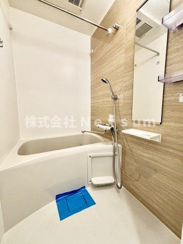 バス・シャワールーム　お風呂です