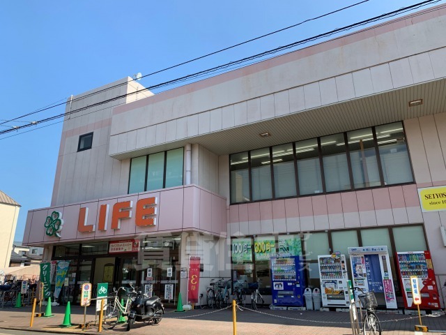 【京都市下京区西七条北衣田町のマンションのスーパー】