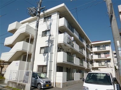 【明石市大道町のマンションの建物外観】