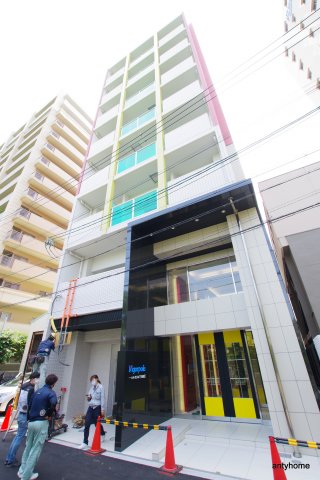 大阪市北区天満橋のマンションの建物外観