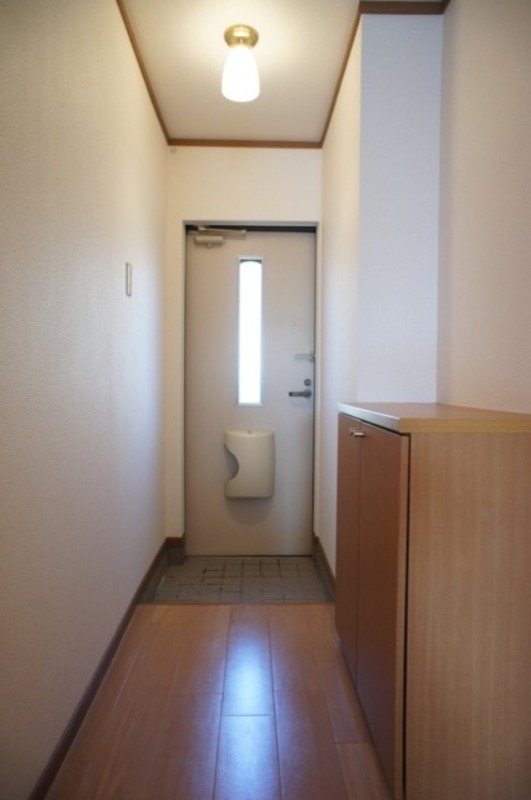 玄関　図面と現状に相違がある場合には現状を優先