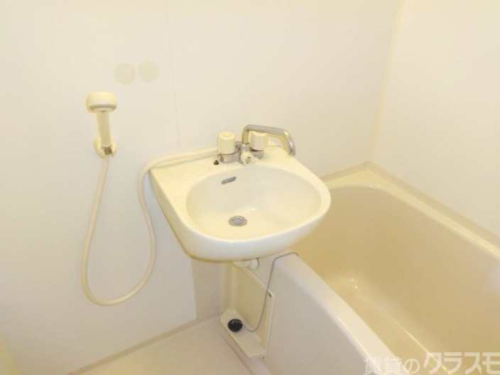 バス・シャワールーム　トイレとお風呂は別なんですー