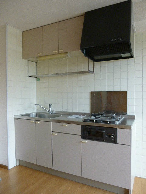 キッチン　画像は201号室です（参考）