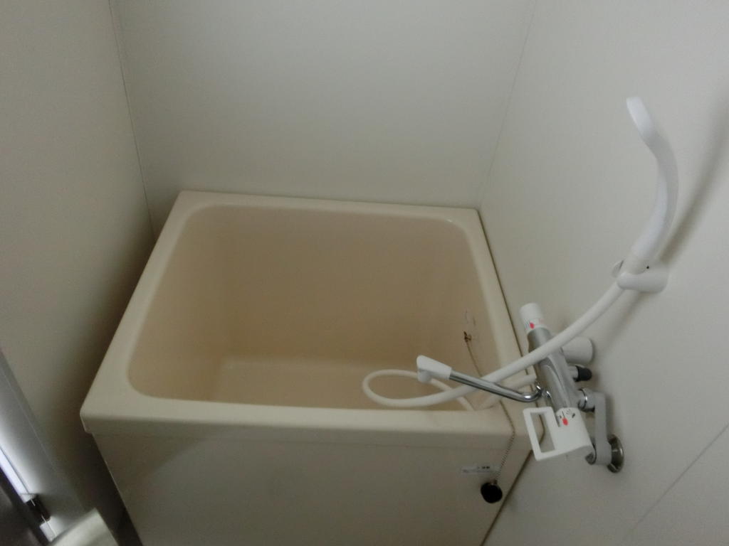 バス・シャワールーム　※写真は別のお部屋です。現況を優先させて頂きます。