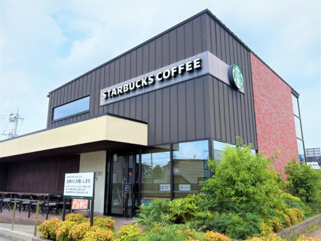 その他　スターバックスコーヒー(宇都宮城東店)（その他）まで640m