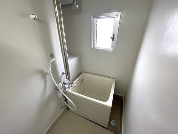 バス・シャワールーム　モデルルームの写真です