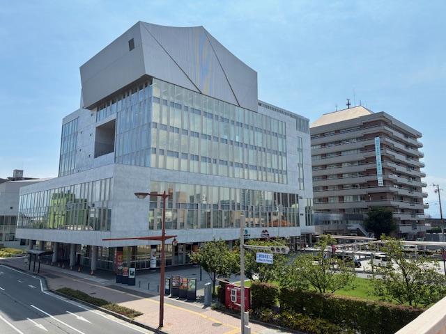 役所　長野市役所（役所）まで180m