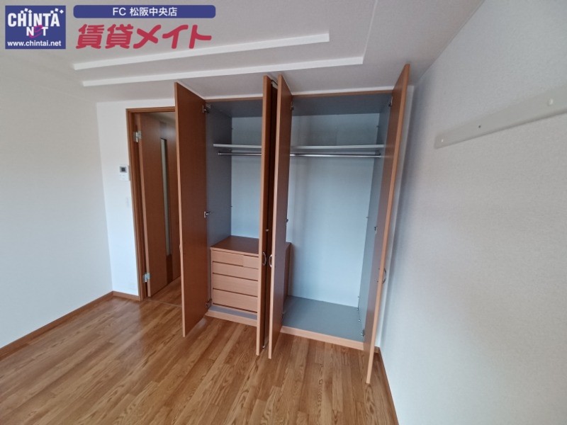 収納　反転タイプ参考写真