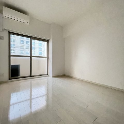 居室・リビング　同仕様タイプです