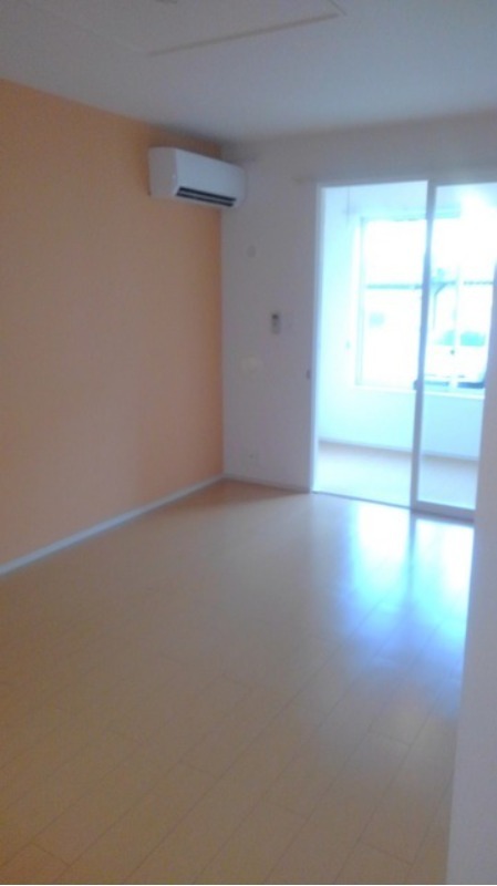 居室・リビング　図面と現状に相違がある場合には現状を優先