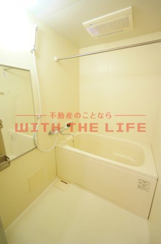 バス・シャワールーム　ゆったり過ごせるお風呂です