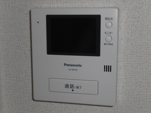 セキュリティ　カラーＴＶモニター付インターホン完備