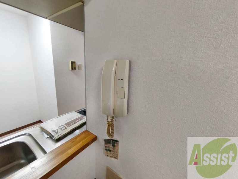 セキュリティ　バルコニーが付いていますので一息ついてみてはいかがですか。