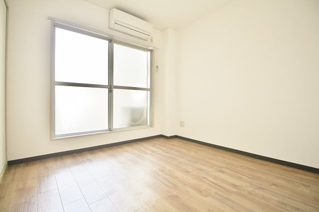 セキュリティ　洋室