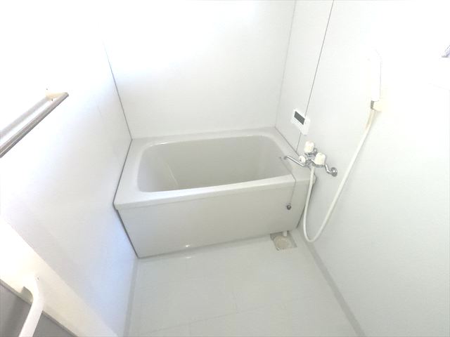 バス・シャワールーム　浴室