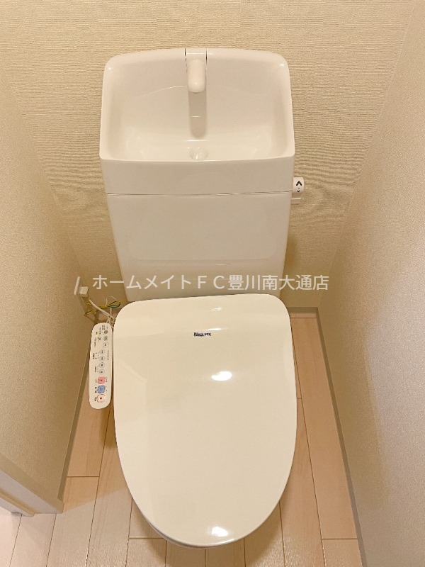 トイレ　イメージ