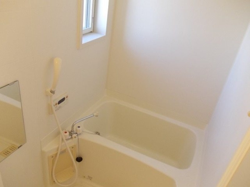 バス・シャワールーム　図面と現状に相違がある場合には現状を優先