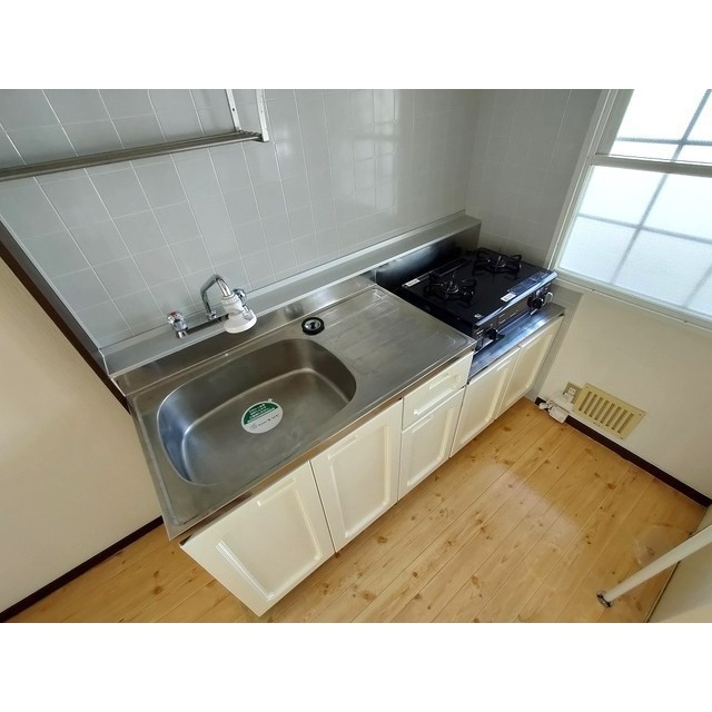 キッチン　※同間取別部屋参考画像