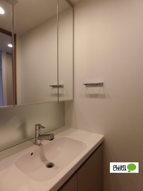 洗面設備　独立洗面台