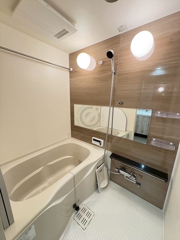 バス・シャワールーム