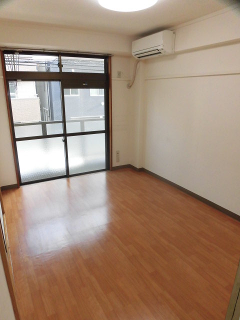 居室・リビング　※別室参考写真