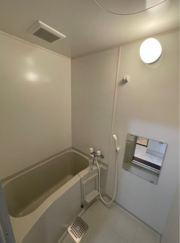 バス・シャワールーム　図面と現状に相違がある場合には現状を優先