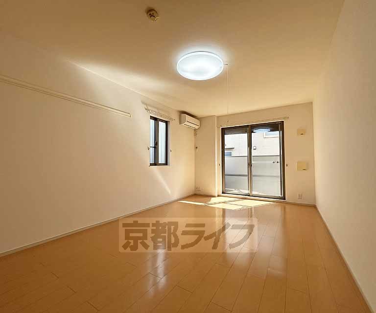 キッチン　調理スペースの広いキッチンです！