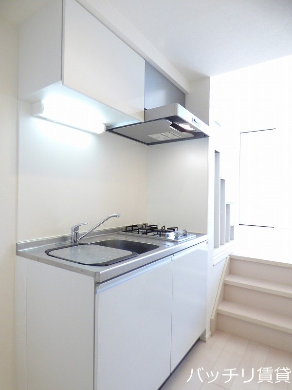 キッチン　画像は、同型タイプの為、現状を優先いたします。