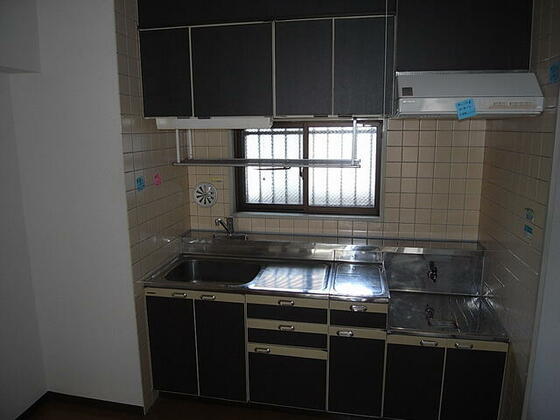 キッチン　同タイプのお部屋